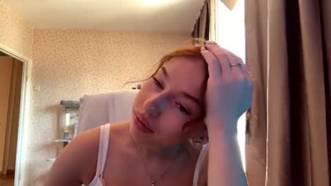 Lily online show from June 18, 5:20 am