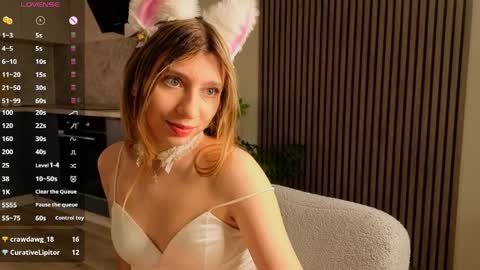 Carry online show from April 7, 11:12 am