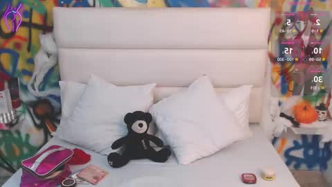 valentina online show from October 16, 1:14 pm