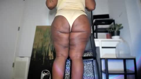 Noni online show from September 24, 10:42 pm