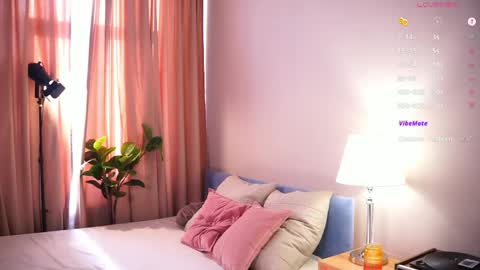 Audrey online show from March 22, 1:39 pm