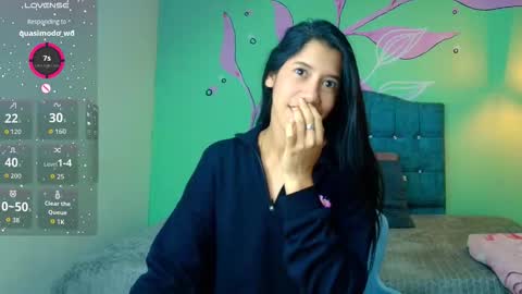 C O N N I E online show from October 24, 8:16 pm