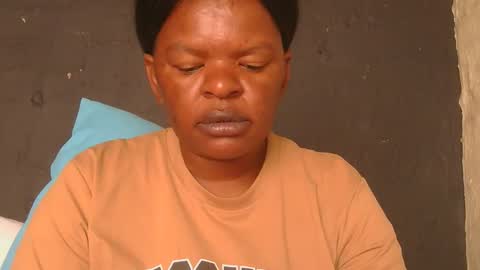 conny online show from April 5, 9:08 am