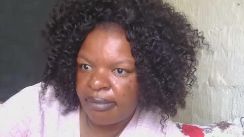 conny online show from November 15, 7:31 am