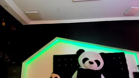 Snapshot of coral_gibson chatting on January 15, 12:04 pm Coral online show from January 15, 12:04 pm