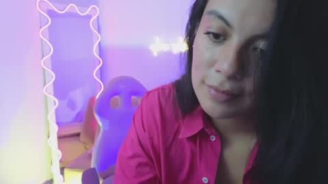 Snapshot of coraline_tay chatting on February 28, 3:26 am Carolina online show from February 28, 3:26 am