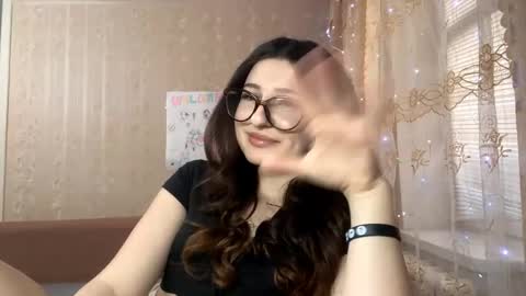 Elisheva online show from April 27, 12:13 pm