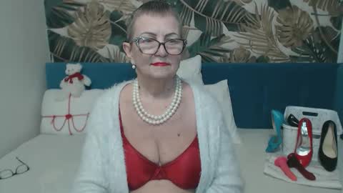 corssika online show from December 19, 6:44 pm