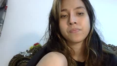 Snapshot of cottoncandygirl9898 chatting on February 17, 11:23 am Liz Gwyneth Charlota online show from February 17, 11:23 am