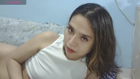 Snapshot of cottoncandygirl9898 chatting on October 17, 2:42 pm Liz Gwyneth Charlota online show from October 17, 2:42 pm