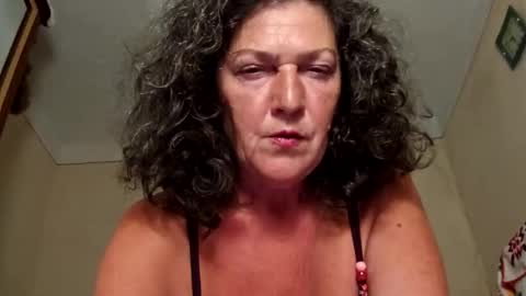 Snapshot of cougarcofee chatting on September 13, 8:28 pm cougarcofee online show from September 13, 8:28 pm
