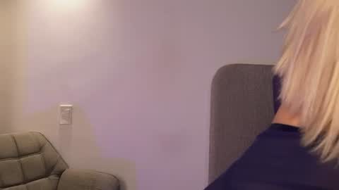 Kay online show from July 24, 3:26 am