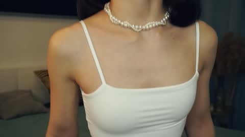 Yui online show from February 21, 8:39 am