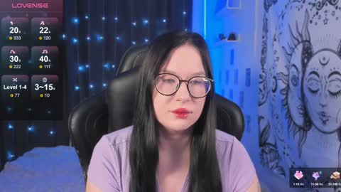 Snapshot of coy_amina_ chatting on February 4, 7:29 am Lilith online show from February 4, 7:29 am