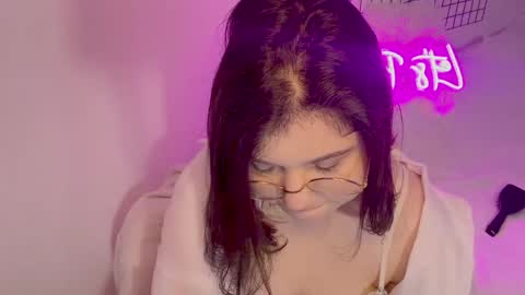 Cozy online show from April 1, 8:04 am