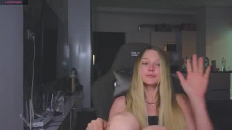 lucy online show from July 29, 4:29 pm