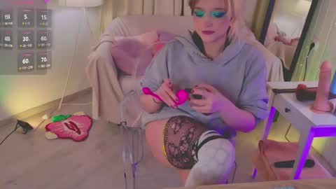 Sonya online show from April 17, 10:23 pm