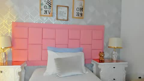 crazy_girl___ online show from July 23, 11:40 am