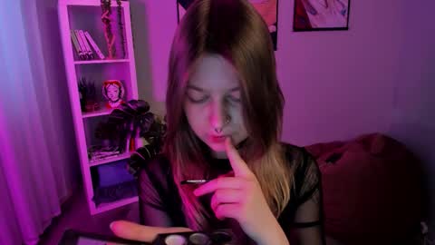 Alice online show from February 11, 1:23 pm