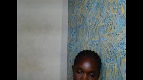 Snapshot of creamyxsugar chatting on October 3, 2:16 am creamyxsugar online show from October 3, 2:16 am
