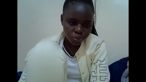 creamyypussyy online show from October 29, 11:47 am