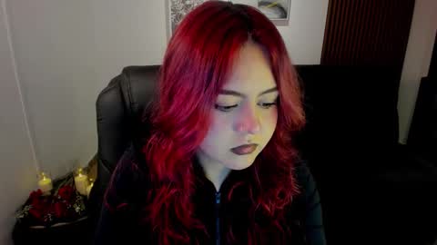 Snapshot of crimson_tati chatting on October 15, 4:04 am Tatiana online show from October 15, 4:04 am