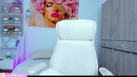 CristalIndependent model online show from September 24, 2:43 am