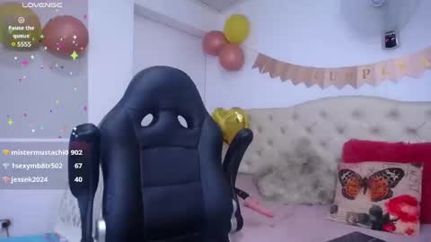 Milena online show from March 10, 7:00 am