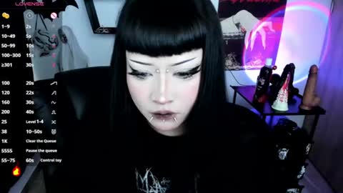 Cris online show from July 30, 9:26 pm