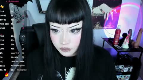 Cris online show from July 8, 8:22 pm