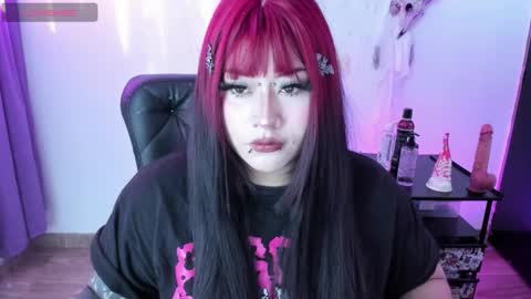 Cris online show from January 16, 1:04 pm