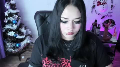 Cris online show from December 26, 9:37 pm