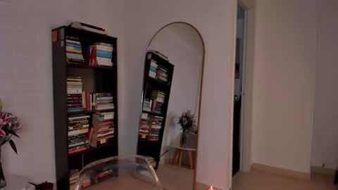 Cristal  online show from February 28, 12:04 pm