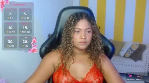 Snapshot of cristal_war chatting on January 30, 12:18 am Cristal online show from January 30, 12:18 am
