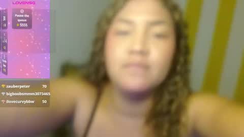 Snapshot of cristal_war chatting on January 2, 11:27 pm Cristal online show from January 2, 11:27 pm