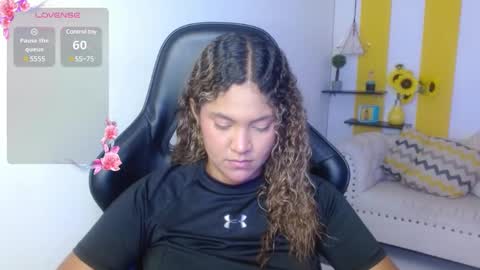 Snapshot of cristal_war chatting on January 26, 10:57 pm Cristal online show from January 26, 10:57 pm