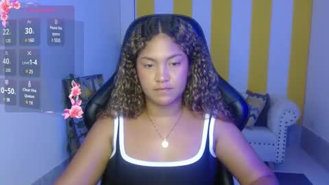 Snapshot of cristal_war chatting on January 11, 11:46 pm Cristal online show from January 11, 11:46 pm