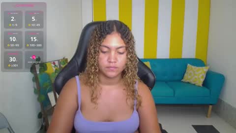Snapshot of cristal_war chatting on September 15, 11:45 pm Cristal online show from September 15, 11:45 pm