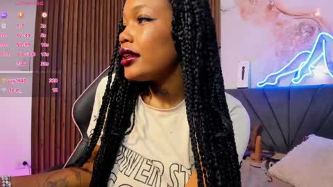 Crystalbroke  online show from May 19, 1:56 am