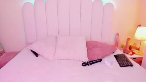 Cristal online show from May 23, 9:51 am
