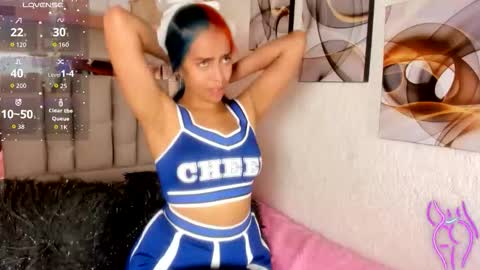   online show from October 30, 3:35 pm