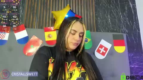 cristal acosta online show from June 24, 8:30 pm