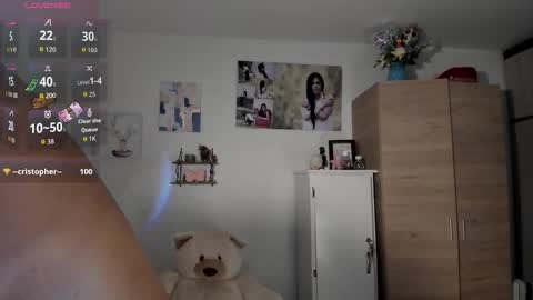 cristal online show from October 31, 12:31 pm