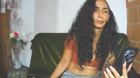   online show from May 31, 12:11 pm