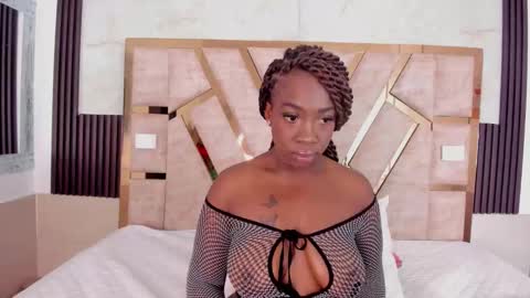 Snapshot of cristhinbrown chatting on September 26, 7:33 pm cristin online show from September 26, 7:33 pm