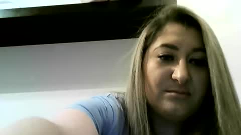 cristina20021991 online show from January 5, 6:35 pm