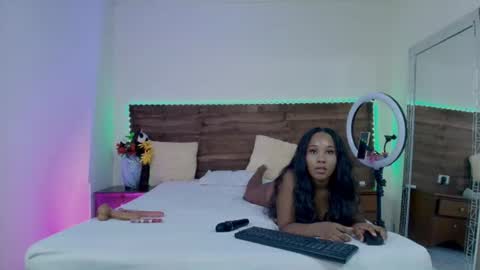 valeska cristofer online show from July 19, 5:31 am