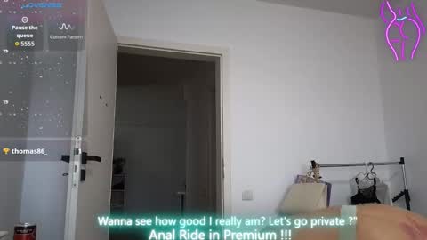 Snapshot of crystal_angel1 chatting on September 25, 8:02 am Crys online show from September 25, 8:02 am