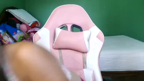 Crys online show from April 10, 3:01 am