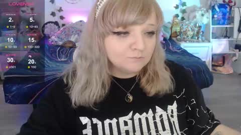   online show from November 3, 7:56 am